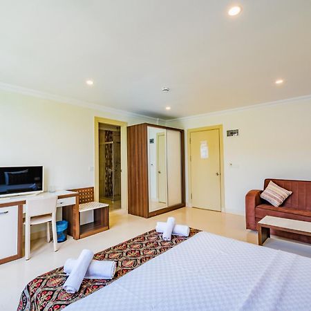 La Moda Beach Hotel カシュ エクステリア 写真