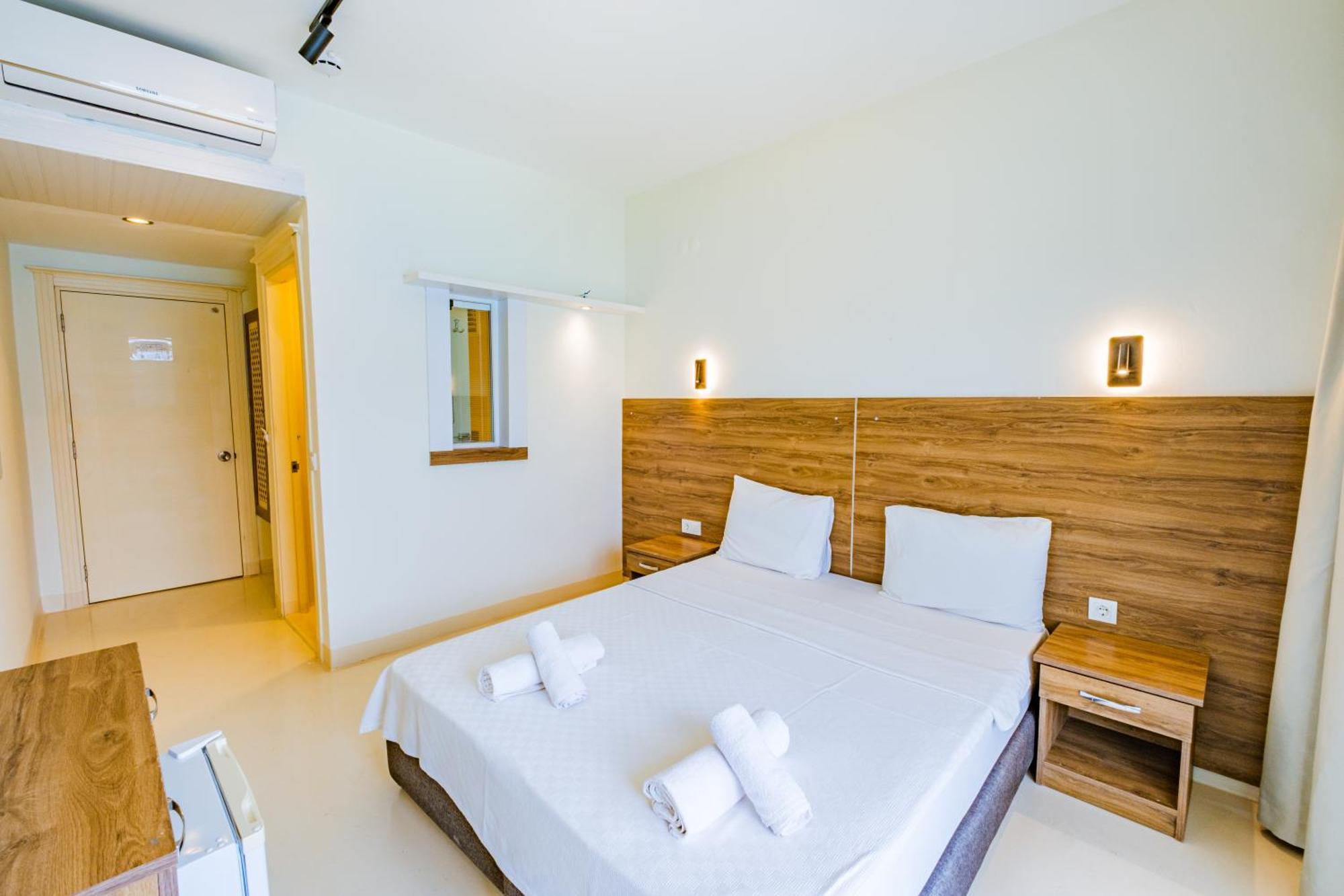 La Moda Beach Hotel カシュ エクステリア 写真